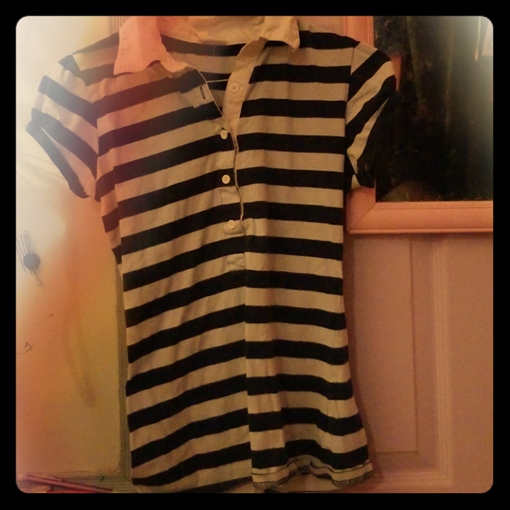 Striped, collared short sleeve tshirt